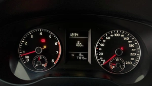 Седан Volkswagen Jetta 2012 года, 1295000 рублей, Смоленск