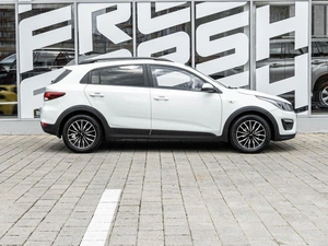 Хетчбэк Kia Rio X-Line 2018 года, 1455000 рублей, Ставрополь