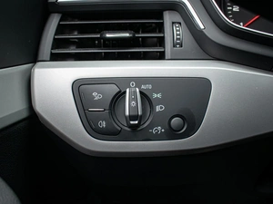 Седан Audi A4 2019 года, 2475000 рублей, Краснодар