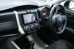 Универсал Toyota Corolla Fielder 2017 года, 1198000 рублей, Солонцы