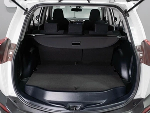 Внедорожник Toyota RAV4 2014 года, 2100000 рублей, Тюмень