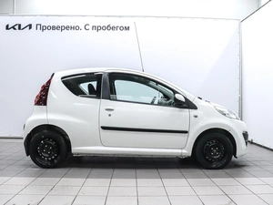 Хетчбэк Peugeot 107 2012 года, 599000 рублей, Красноярск