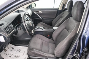 Хетчбэк Lexus CT 2019 года, 2189000 рублей, Красноярск