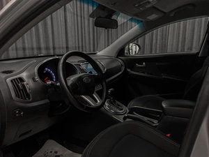 Внедорожник Kia Sportage 2011 года, 1090000 рублей, Красноярск