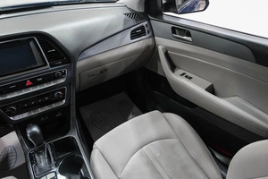Седан Hyundai Sonata 2017 года, 1499000 рублей, Новокузнецк