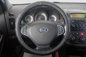 Хетчбэк Kia Ceed 2008 года, 579000 рублей, Кемерово