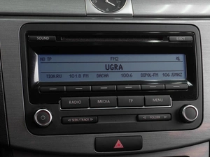 Седан Volkswagen Passat 2011 года, 888000 рублей, Тюмень