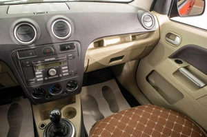 Хетчбэк Ford Fusion 2007 года, 399000 рублей, Барнаул