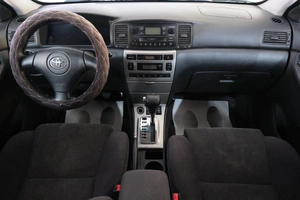 Хетчбэк Toyota Corolla 2002 года, 599000 рублей, Омск