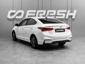Седан Hyundai Solaris 2019 года, 1170000 рублей, Тюмень