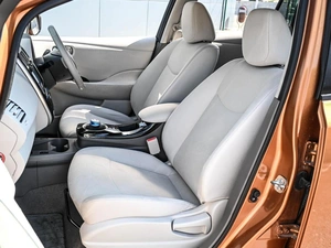Хетчбэк Nissan Leaf 2016 года, 1197000 рублей, Кирилловка