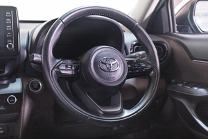 Внедорожник Toyota Yaris Cross 2020 года, 2479000 рублей, Томск