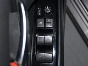 Седан Toyota Camry 2023 года, 4099000 рублей, Санкт-Петербург