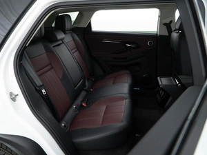 Внедорожник Land Rover Range Rover Evoque 2024 года, 5376444 рублей, Москва