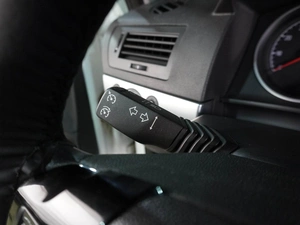 Седан Opel Astra 2012 года, 749000 рублей, Воронеж