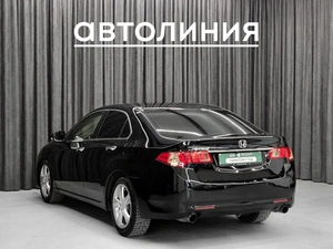 Седан Honda Accord 2012 года, 1449000 рублей, Красноярск