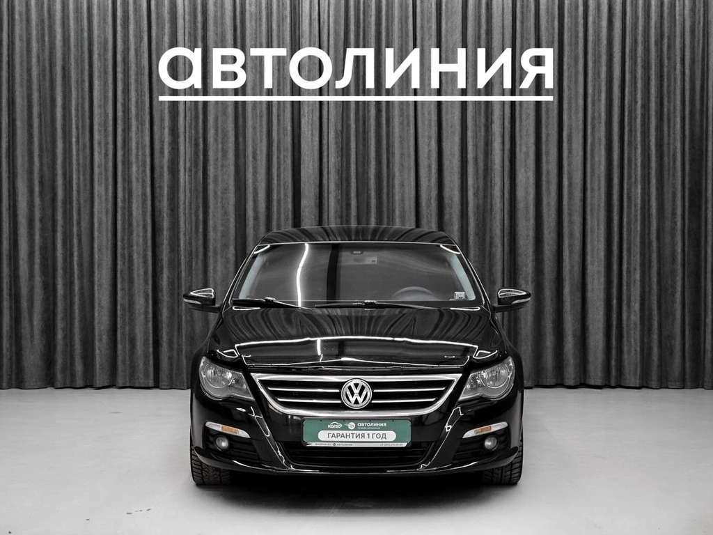 Седан Volkswagen Passat CC 2010 года, 879000 рублей, Красноярск