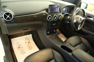 Хетчбэк Mercedes-benz B-класс 2012 года, 1299000 рублей, Омск