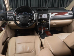 Седан Toyota Camry 2012 года, 1525000 рублей, Тюмень