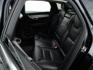 Седан Volvo S90 2017 года, 3499050 рублей, Москва
