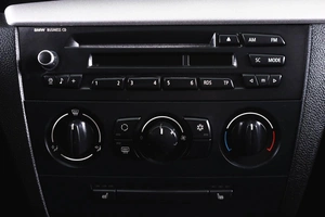 Хетчбэк BMW 1 серия 2011 года, 899000 рублей, Пермь