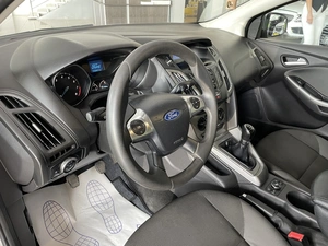 Седан Ford Focus 2011 года, 787000 рублей, Солонцы