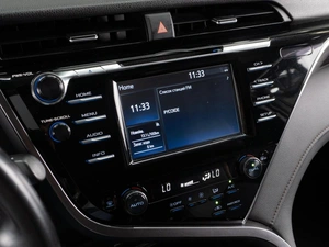 Седан Toyota Camry 2019 года, 2699000 рублей, Тюмень