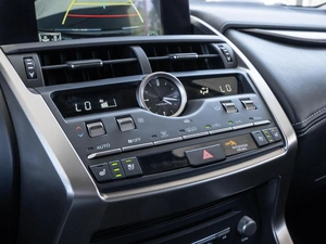 Внедорожник Lexus NX 2019 года, 3245000 рублей, Волгоград