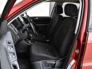 Внедорожник Volkswagen Tiguan 2013 года, 1520000 рублей, Краснодар