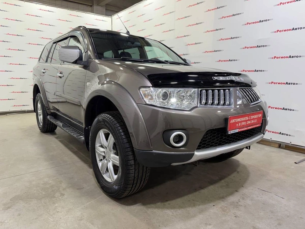Внедорожник Mitsubishi Pajero 2011 года, 1440000 рублей, Красноярск