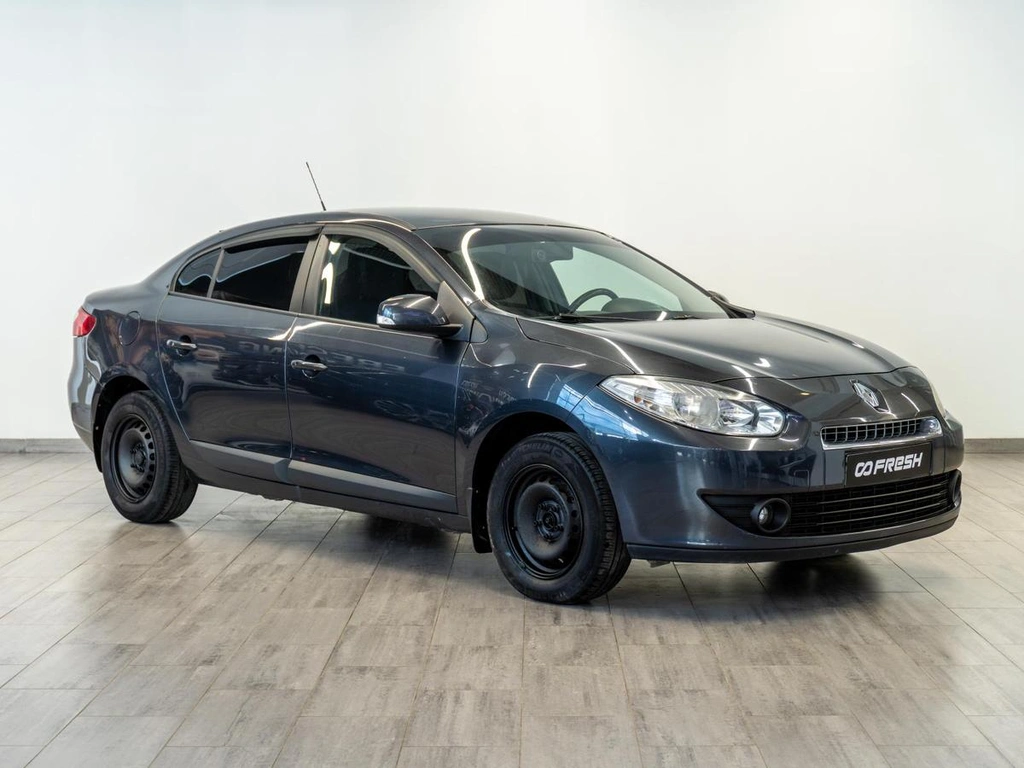 Седан Renault Fluence 2012 года, 649000 рублей, Саратов