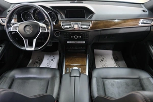 Седан Mercedes-benz E-класс 2013 года, 1789000 рублей, Омск