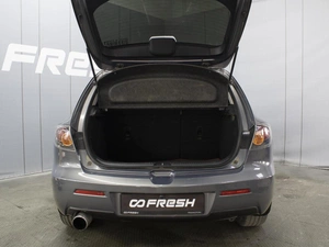 Хетчбэк Mazda 3 2008 года, 840000 рублей, Омск