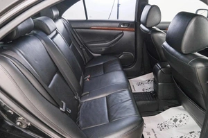 Седан Toyota Avensis 2008 года, 899000 рублей, Красноярск