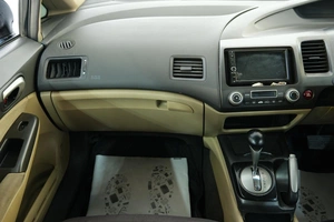Седан Honda Civic 2006 года, 649000 рублей, Омск