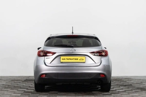 Седан Mazda 3 2013 года, 1109000 рублей, Сургут