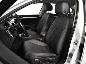 Седан Volkswagen Passat 2019 года, 1820100 рублей, Казань