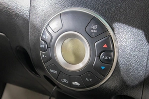 Минивэн Nissan Cube 2010 года, 609000 рублей, Барнаул