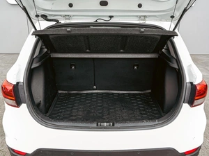 Хетчбэк Kia Rio X-Line 2020 года, 1870000 рублей, Краснодар