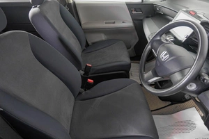 Минивэн Honda Freed 2010 года, 1039000 рублей, Кемерово