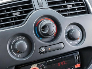 Фургон Renault Kangoo 2013 года, 900000 рублей, Краснодар