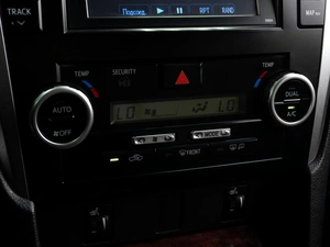 Седан Toyota Camry 2012 года, 1549000 рублей, Тюмень