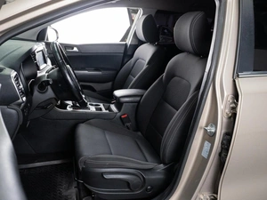 Внедорожник Kia Sportage 2018 года, 2200000 рублей, Тюмень