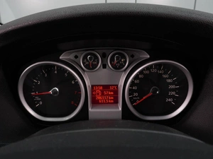 Седан Ford Focus 2006 года, 549000 рублей, Воронеж