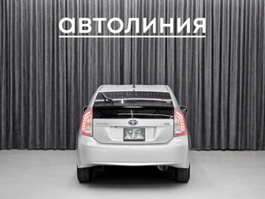 Лифтбек Toyota Prius 2012 года, 1150000 рублей, Красноярск