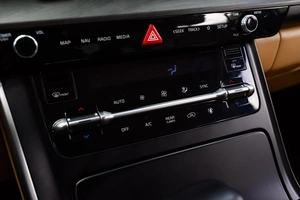 Минивэн Kia Carnival 2020 года, 3599000 рублей, Ульяновск