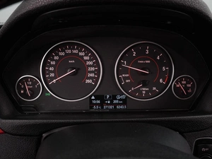 Седан BMW 3 серия 2013 года, 1776000 рублей, Воронеж