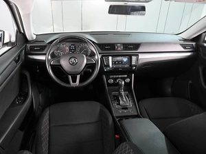 Лифтбек Skoda Superb 2019 года, 2399000 рублей, Аксай