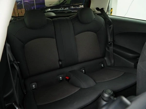 Хетчбэк MINI Cooper 2018 года, 2077077 рублей, Москва