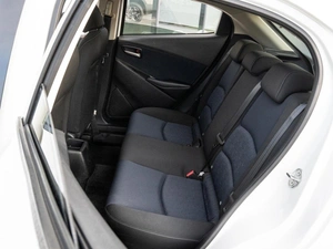 Хетчбэк Mazda Demio 2015 года, 990000 рублей, Краснодар